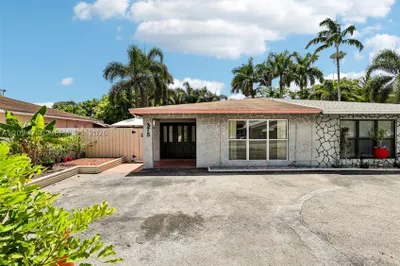 375 SW 61st Ter 1
