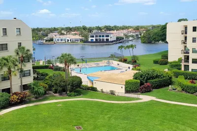 370 Golfview Road #503 1