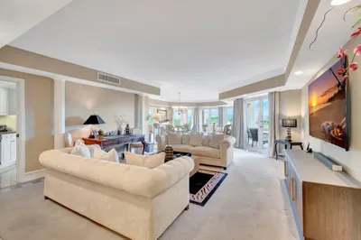 300 SE 5th Avenue #6160 1