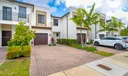 20865 NE 7th Ct Photo