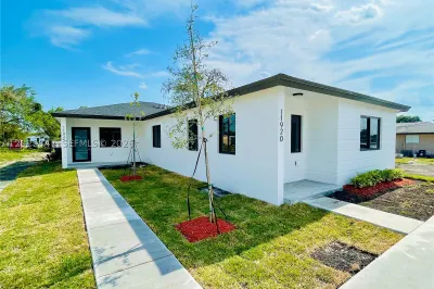 11920 SW 212 St #11920 1