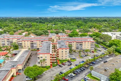 410 NW 68th Avenue #301 1