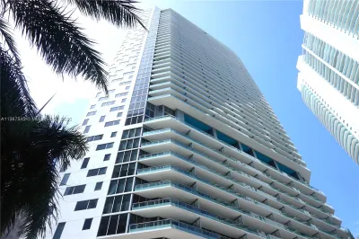 1300 Brickell Bay Dr #2904 1