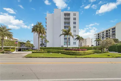 3450 S Ocean Blvd #2030 1