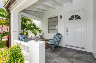 100 SW 58th Ave 0 1