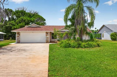 5803 Deer Run Drive 1