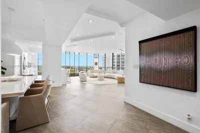 20281 E Country Club Dr #808 1