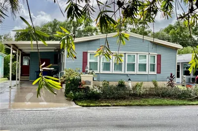 16372 SW Indianwood Circle 1