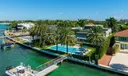 360 Harbor Dr Photo