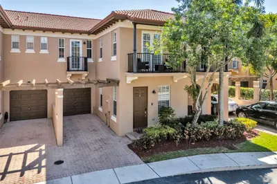 6966 Julia Gardens Drive 1