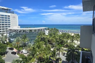 2899 Collins Ave #1005 1