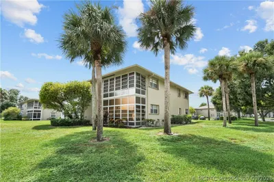 21 Lake Vista Trail #107 1