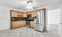 271 E 33rd St Photo