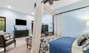 4 Beachway N Photo