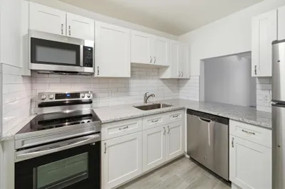 428 Grove Isle Circle #9 1