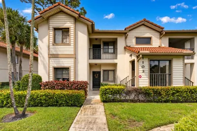 1103 Duncan Circle #201 1