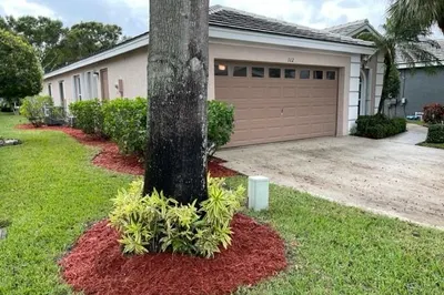 112 Harbor Lake Circle 1