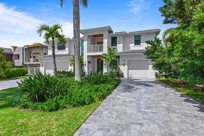 461 NW 9th Street