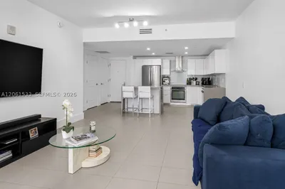 1600 NE 1st Ave #1418 1