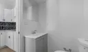 252 E 36th St #A Photo