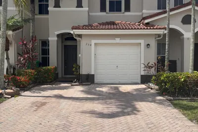 254 Riverwalk Circle #254 1
