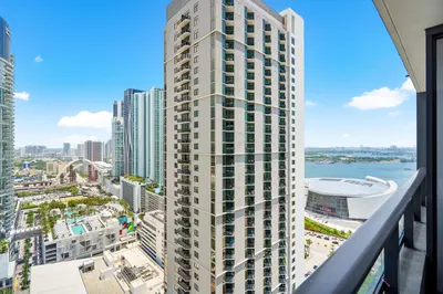 601 NE 1st Avenue #2809 1