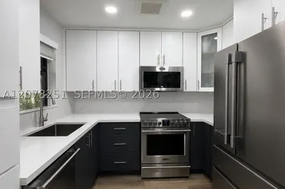 3295 Cocoplum Cir #3323 1