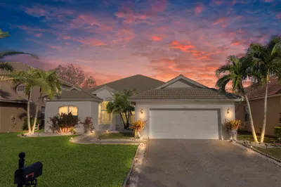 344 NW Sheffield Circle 1