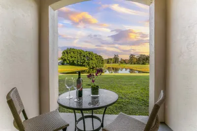 2040 Greenview Shores Boulevard #203 1