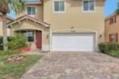 4773 Foxtail Palm Court 1