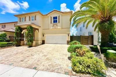 8500 NW 115th Pl 1