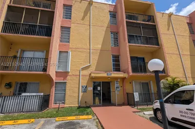 4721 NW 7th St #205-12 1