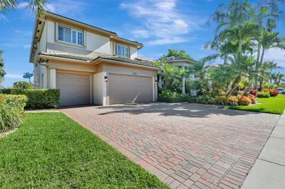 4680 Manderly Drive 1