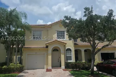 2584 SW 84th Ter #101 1