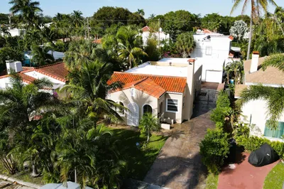519 Cottage 31st Street 1