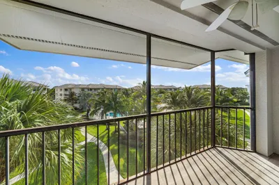 243 Bay Colony Drive N 1