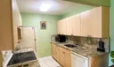 1094 Cornwall E Photo