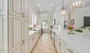 191 Hampton Circle Photo