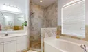 2904 SW Sutton Place Photo