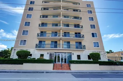 2501 Douglas Rd #601 1