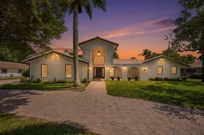 11200 NW 33rd Street 1