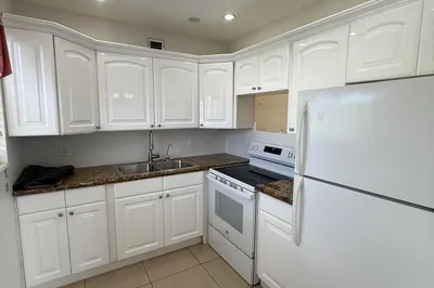 184 Easthampton H 1