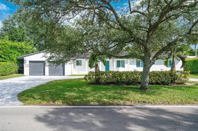 739 Blue Rd 1