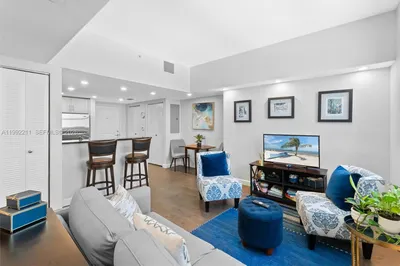 111 E Flagler St #909 1