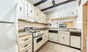2450 NE 15th Ave #110 Photo