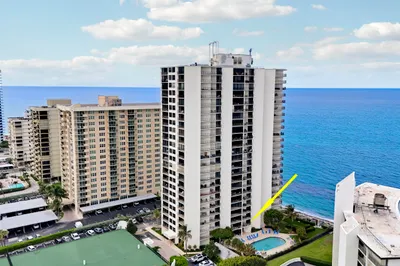 5420 N Ocean Drive #204 1