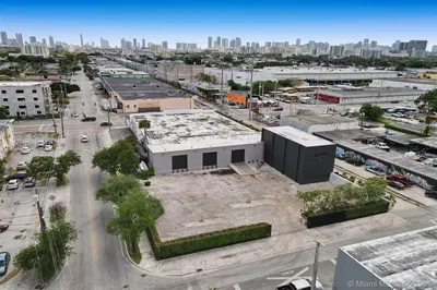 2200 NW 23rd St 1