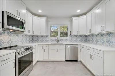 3774 SW Pheasant Run 1