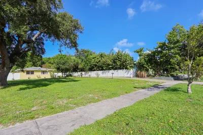 147 Foresteria Drive 1