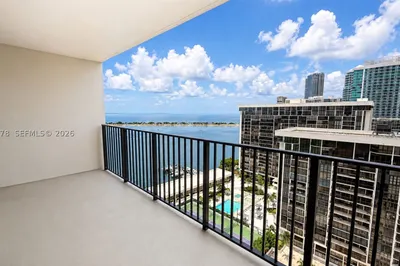 1901 Brickell Av #B2203 1